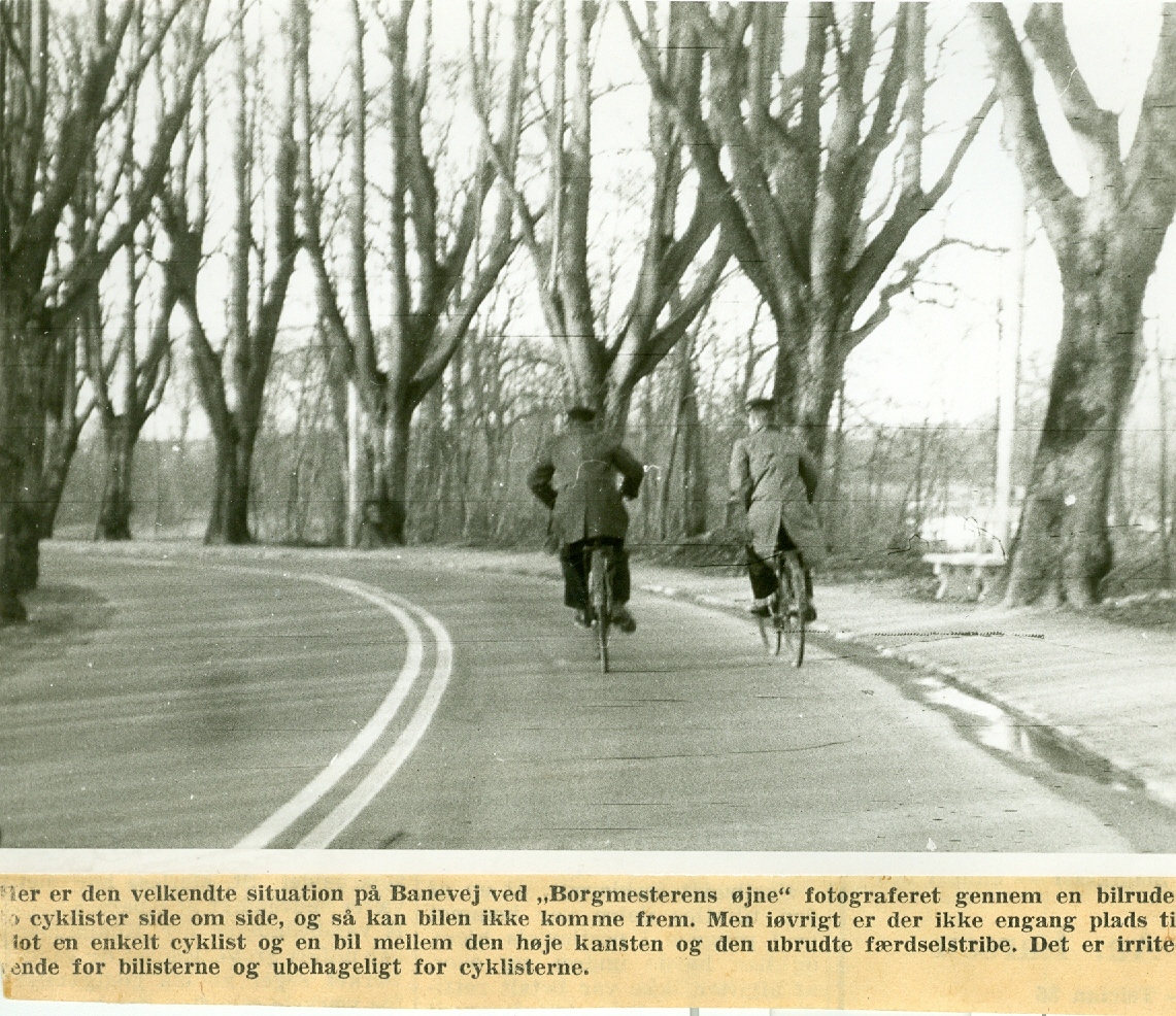Banevej før udretning og etablering af cykelsti 1956